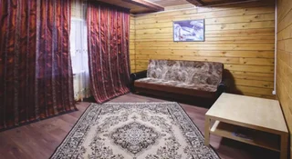 Известковый: Cottage Arjan And Gostevoy