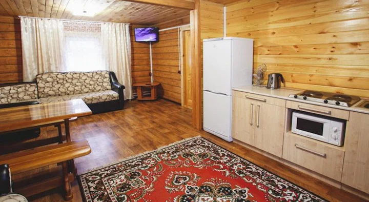 Известковый: Cottage Arjan And Gostevoy