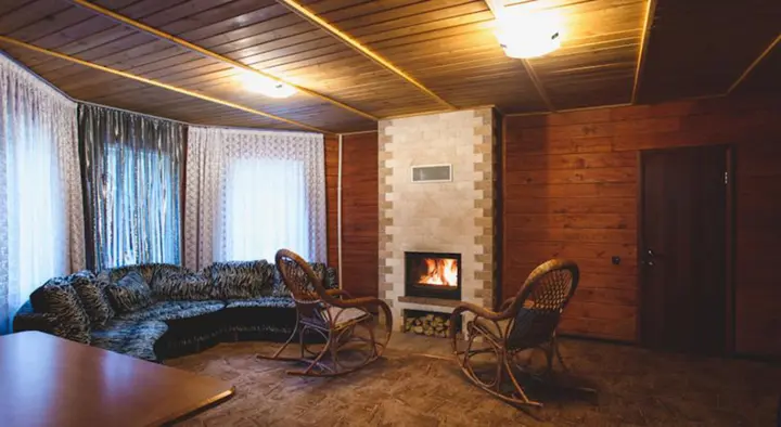Известковый: Cottage Arjan And Gostevoy