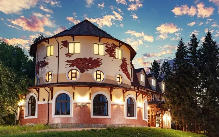 Горно-Алтайск: Bavaria (Бавария)