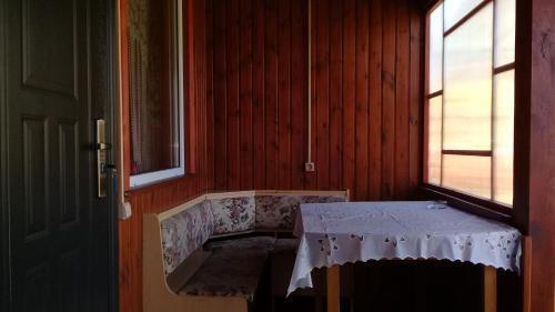 Чепош: Guest house Alteya