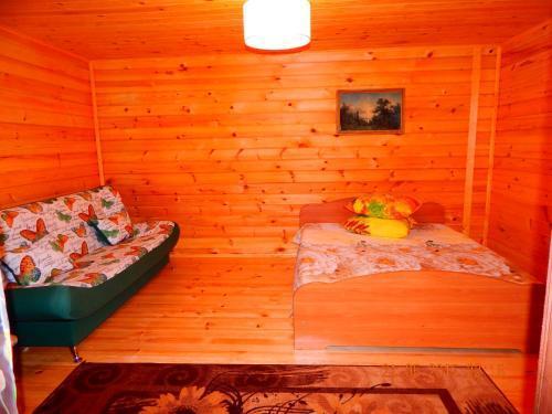 Чемал: Guest House Usadba Derevenka