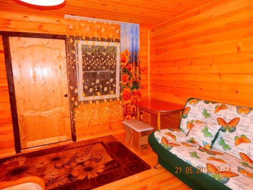 Чемал: Guest House Usadba Derevenka