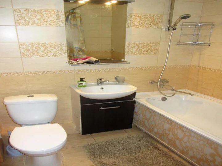 Уфа: Apartment Chernyshevskogo 71/1