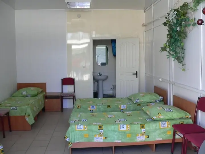 Красный Пахарь: Gostinniy Dvor Krasniy Pahar
