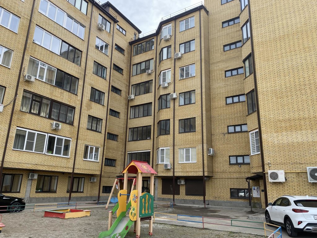 Минеральные Воды: Апартаменты КМВ на улице Бибика