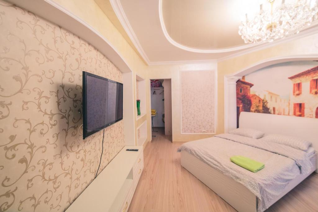 Уфа: Это та самая, уютная квартира в центре, Октябрьской Революции 48к1, от ЭлитХаус24