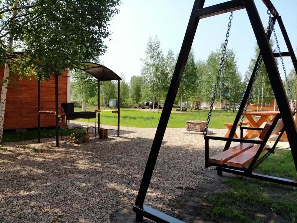 Нижние Котицы: Гостевой дом У Озера