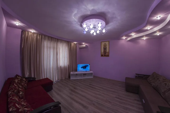 Уфа: Хоум Отель на Бакалинской, 19