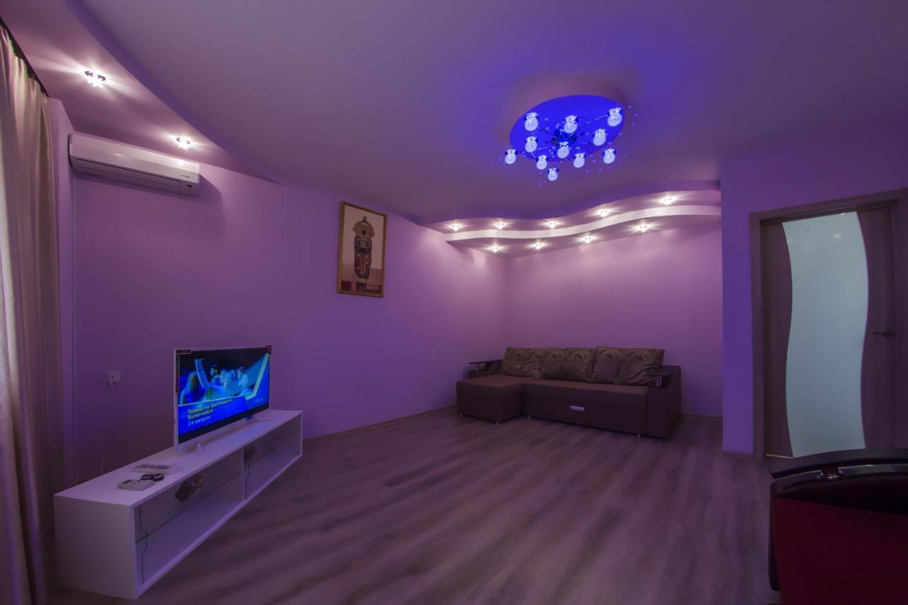 Уфа: Хоум Отель на Бакалинской, 19