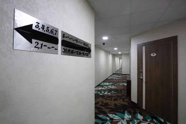 Белгород: Отель Флора