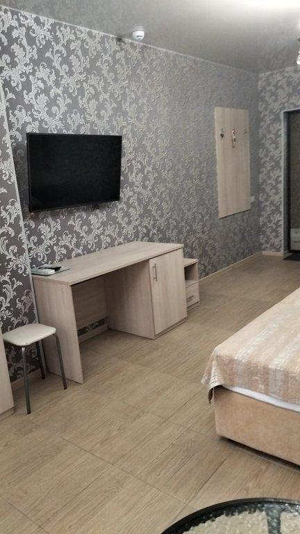 Адлер: Travel Hotels Сюзен