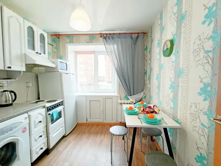 Бердск: Rusdom Sweet Apartments (Русдом Свит) на улице Карла Маркса