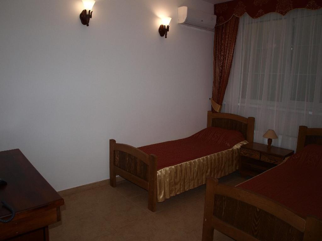Отрадное: Minihotel Krym