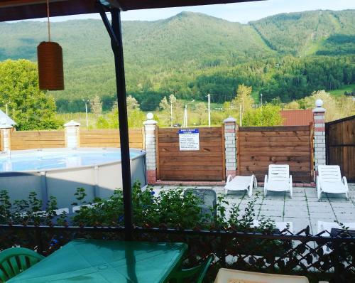 Озёрное: Guest House Krugosvet