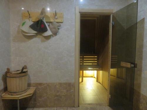 Барнаул: Guest House Okolitsa