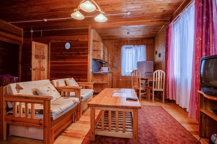 Шуйская чупа: Отель Загородный клуб Авиаретро