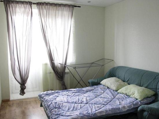 Саратов: Apartment Rakhova 42