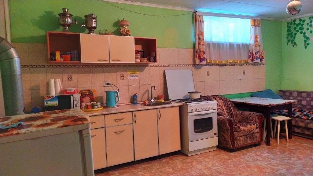 Саратов: Guest House Zolotaya Podkova
