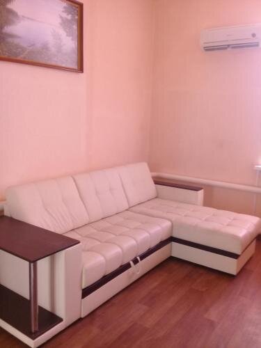 Саратов: Yunas Hotel