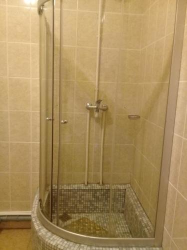 Саратов: Yunas Hotel