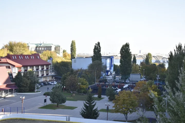 Саратов: Отель Звездный