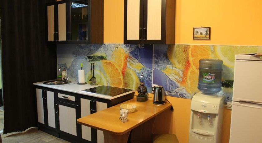 Саратов: Hostel Den' & Noch'
