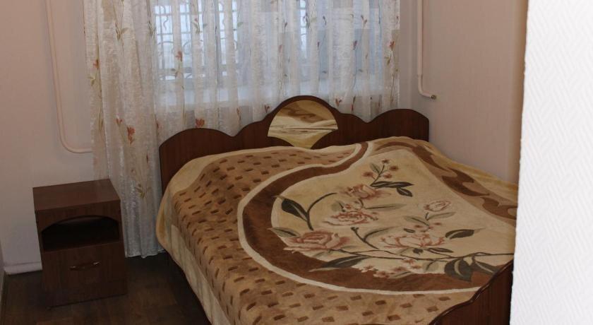 Саратов: Hostel Den' & Noch'