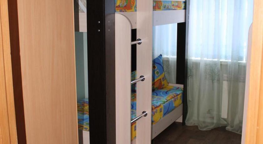 Саратов: Hostel Den' & Noch'