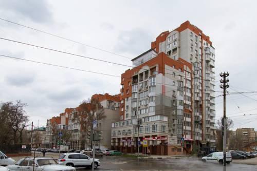 Саратов: Огни Саратова на ул. Московская, 134/146