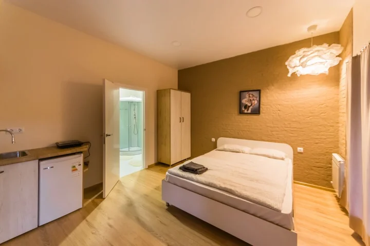 Саратов: Triumf-Hotel Studiya#3 Na Kutyakova16 Apartments