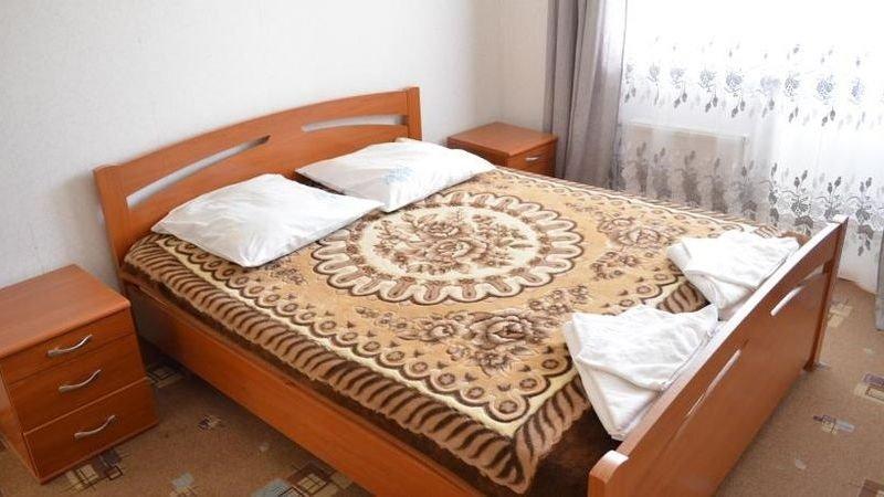 Элиста: Otel' Gorod Shahmat (b. Siti Chess)