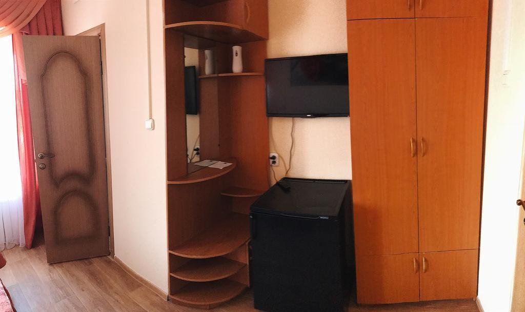 Ейск: 10 Rooms
