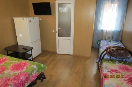 Ейск: Guest house 100%