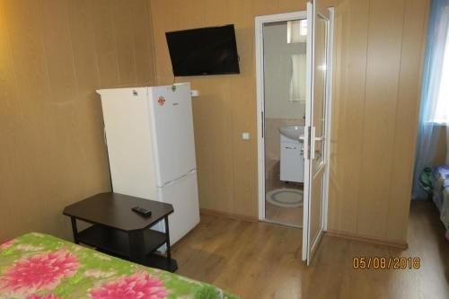 Ейск: Guest house 100%