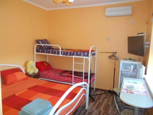 Ейск: Guest house 100%