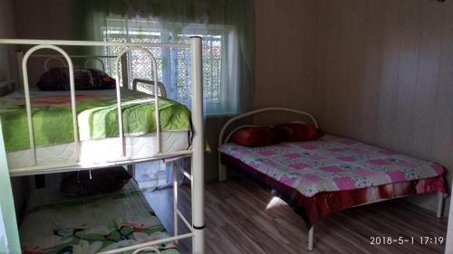 Ейск: Guest house 100%