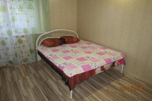 Ейск: Guest house 100%