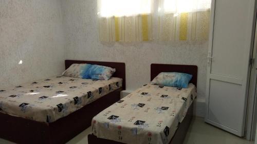 Ейск: Apartment on Pervomayskaya 129