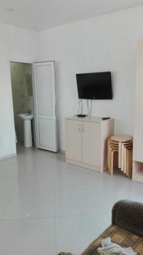 Ейск: Apartment on Pervomayskaya 129
