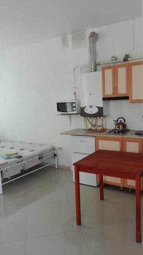 Ейск: Apartment on Pervomayskaya 129
