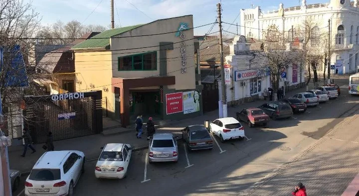 Ейск: Отель Айвенго