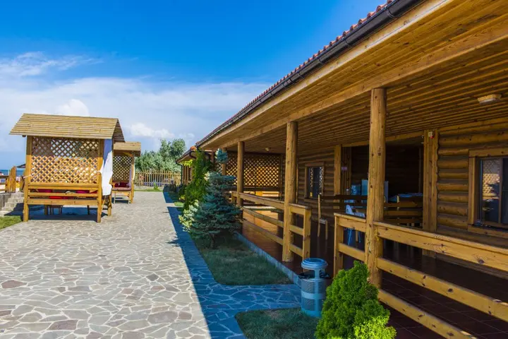 Голубицкая: Гостиничный Комплекс FamilySpaResort