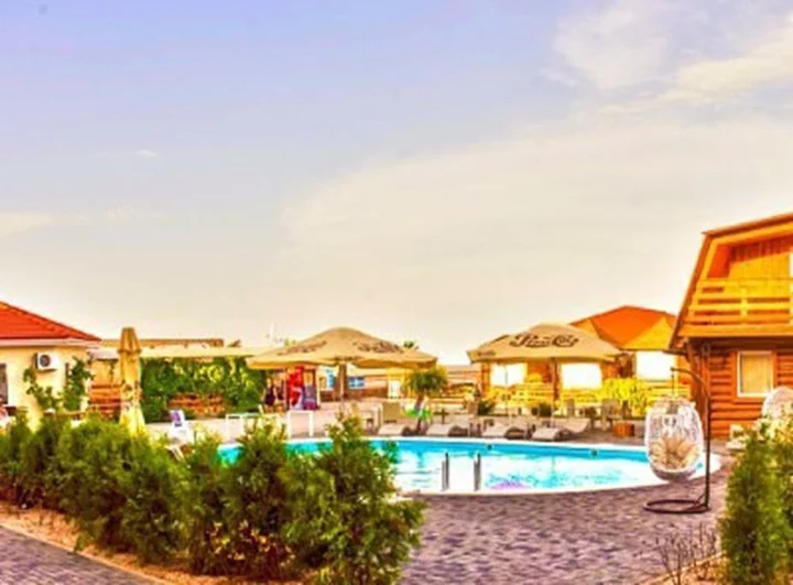 Голубицкая: Гостиничный Комплекс FamilySpaResort