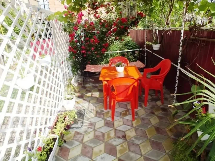 Ейск: Guest House Almaz