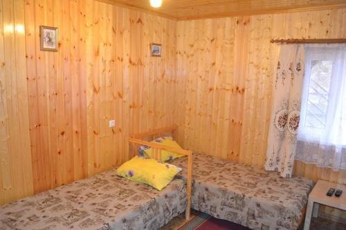 Голубицкая: Guest House Karavella