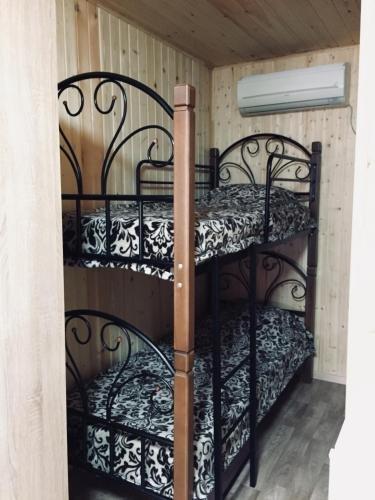 Голубицкая: Guest House Lika