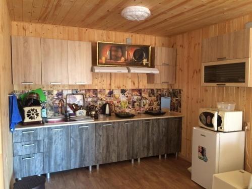 Голубицкая: Guest House Lika