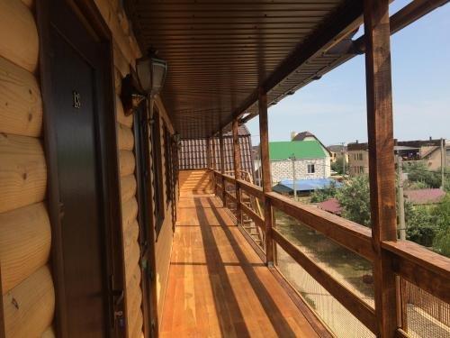 Голубицкая: Guest House Lika