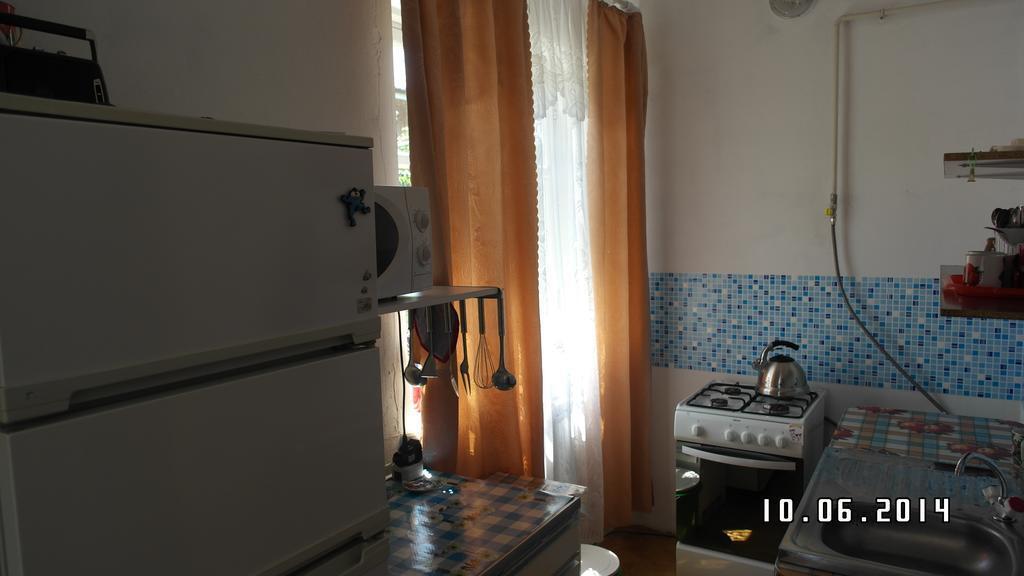 Ейск: Guest House on Sazonova 42